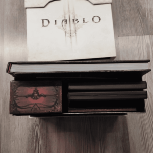 Diablo III Limited Collectors Edition PC Usato - immagine 3
