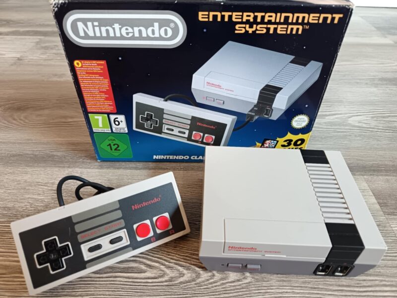 Nintendo NES Classic Mini