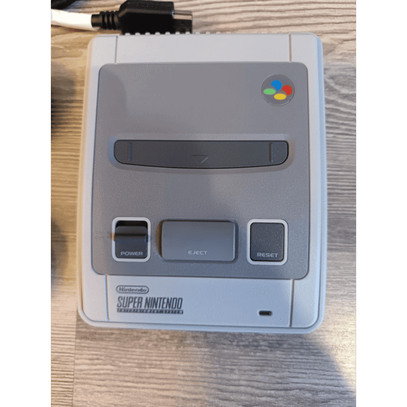 Super Nintendo SNES Classic Mini - immagine 5