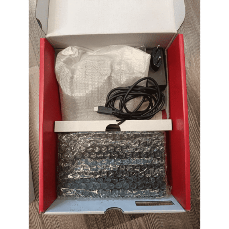 Nintendo Switch Super Mario Odissey Edition Usato - immagine 8