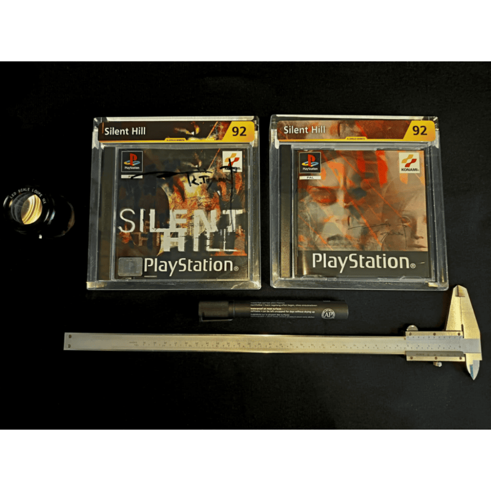 Silent Hill Playstation Pal Ita CiB LS 92 firmato da Keiichiro Toyama
